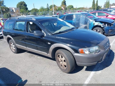 VOLVO XC70 2004