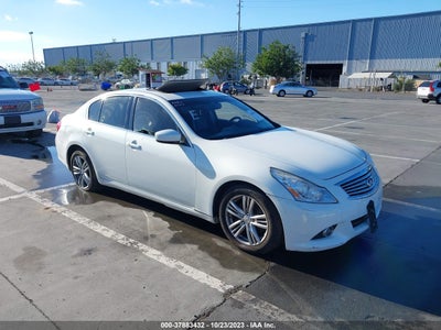 INFINITI G37 2012