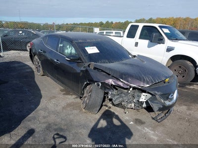 NISSAN MAXIMA 2016
