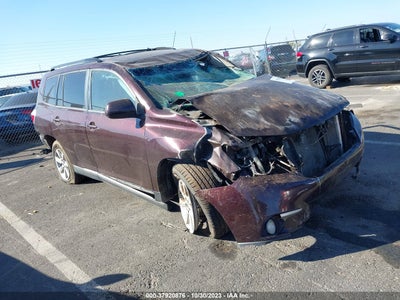 TOYOTA HIGHLANDER 2011