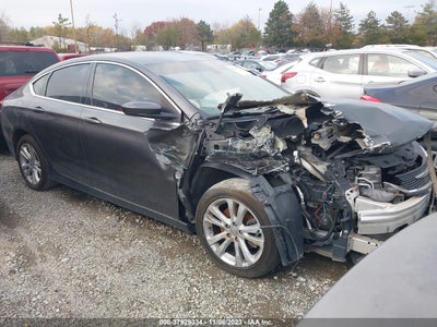 CHRYSLER 200 2015