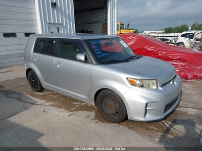 SCION XB 2011