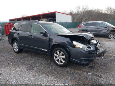 SUBARU OUTBACK 2012