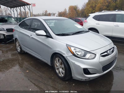 HYUNDAI ACCENT 2013
