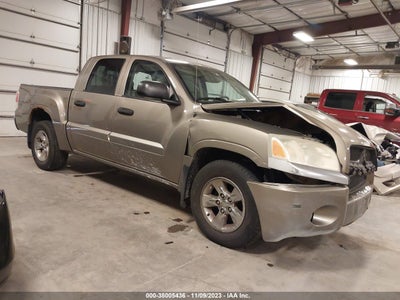 Mitsubishi Raider 2006
