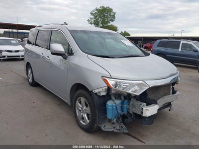 NISSAN QUEST 2017