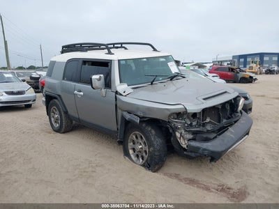 Toyota Fj cruiser 2011