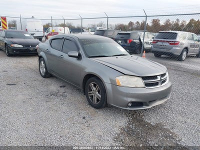 DODGE AVENGER 2013