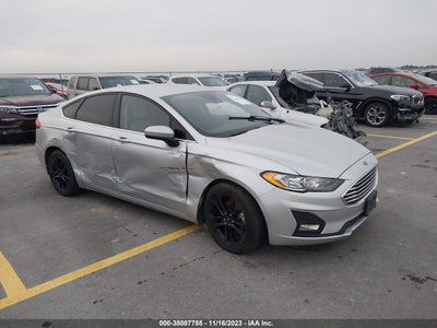 FORD FUSION 2019