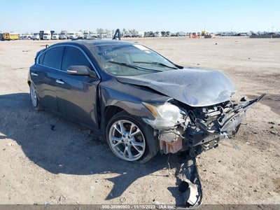 NISSAN MAXIMA 2012