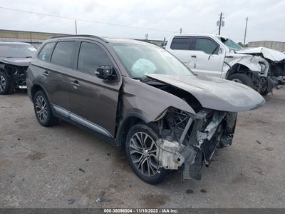 Mitsubishi Outlander 2016
