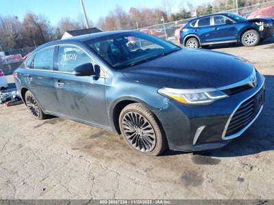 Toyota Avalon 2016