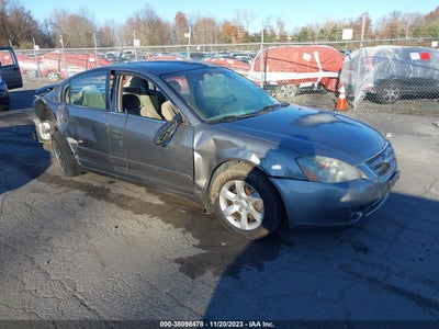 Nissan Altima 2003