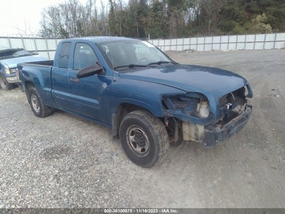 Mitsubishi Raider 2006