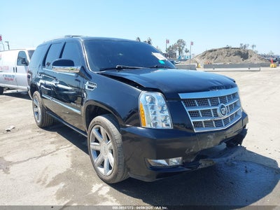 CADILLAC ESCALADE 2012
