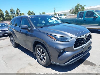 TOYOTA HIGHLANDER 2022