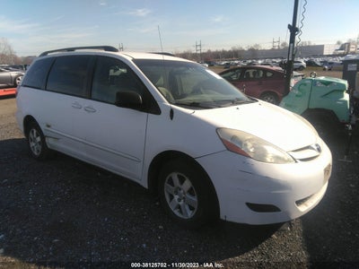 TOYOTA SIENNA 2007