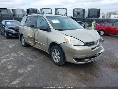 TOYOTA SIENNA 2004
