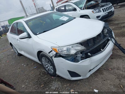 TOYOTA CAMRY 2013