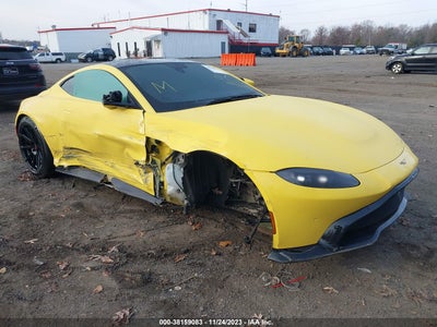ASTON MARTIN VANTAGE 2020
