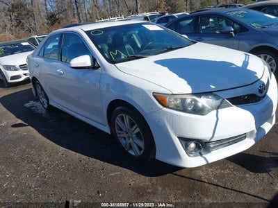 TOYOTA CAMRY 2012