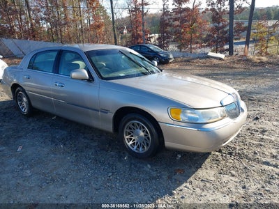 Lincoln Town car 2002