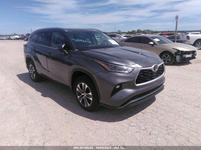 TOYOTA HIGHLANDER 2021