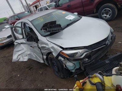 TOYOTA COROLLA 2015