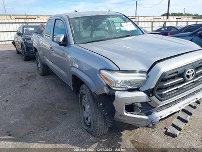 TOYOTA TACOMA 2017