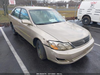 TOYOTA AVALON 2001