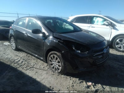HYUNDAI ELANTRA GT 2017