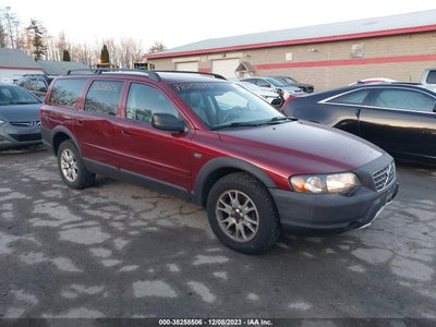 VOLVO XC70 2004