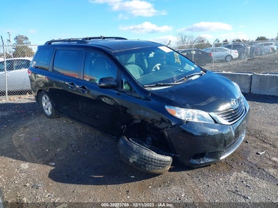 TOYOTA SIENNA 2012