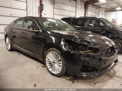 Kia Cadenza 2017