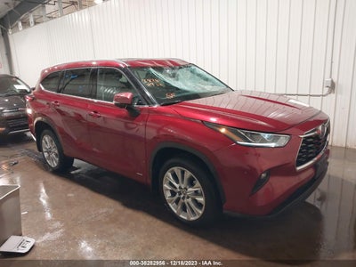 TOYOTA HIGHLANDER 2023