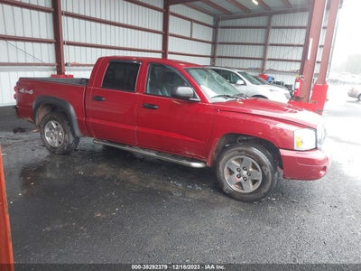 DODGE DAKOTA 2006