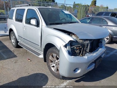 Nissan Pathfinder 2012