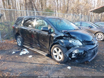 TOYOTA SIENNA 2020