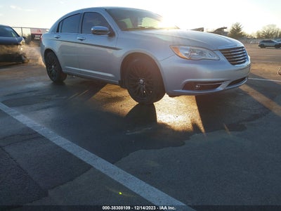 CHRYSLER 200 2012