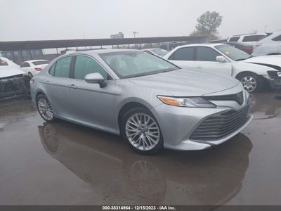 TOYOTA CAMRY 2018