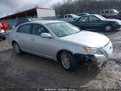 TOYOTA AVALON 2010