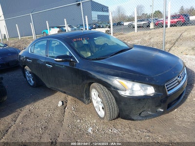 NISSAN MAXIMA 2014