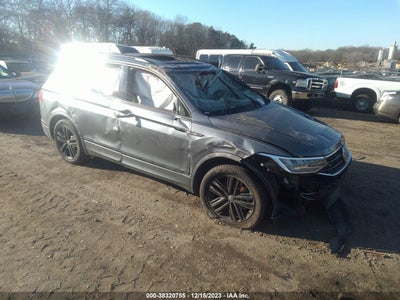 VOLKSWAGEN TIGUAN 2022