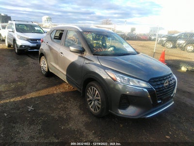 NISSAN KICKS 2023