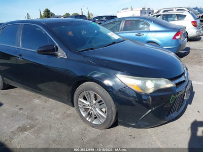 TOYOTA CAMRY 2015
