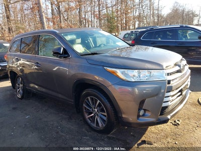 TOYOTA HIGHLANDER 2018