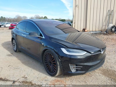 Tesla Model x 2016