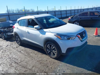 NISSAN KICKS 2019