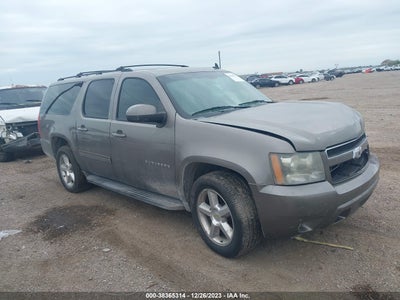 Chevrolet Suburban 1500 2011