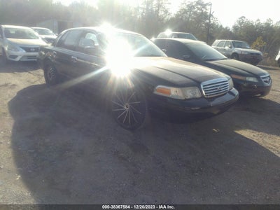 Ford Crown victoria 2011